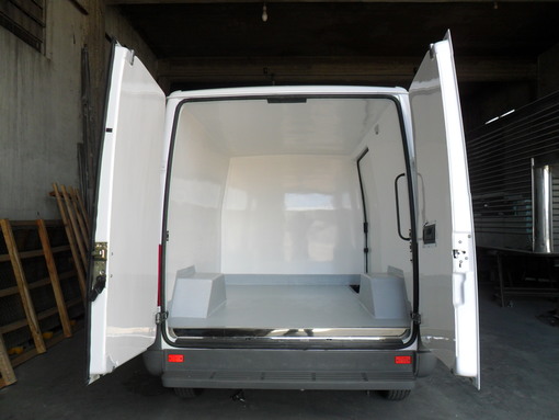 REVESTSPRINTER-0
