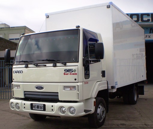 Ford Cargo 915E 1
