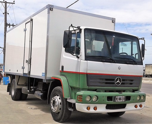 Mercedez Benz 1722