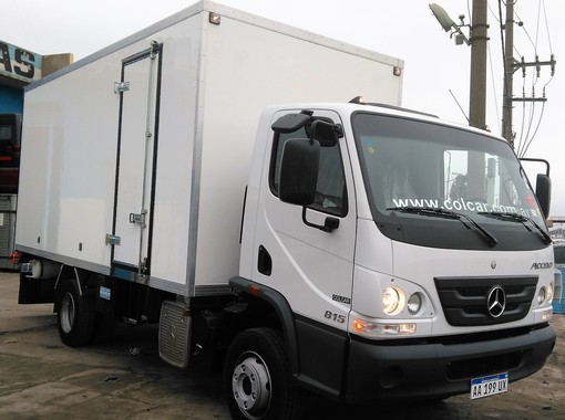 Mercedez Benz 815 2